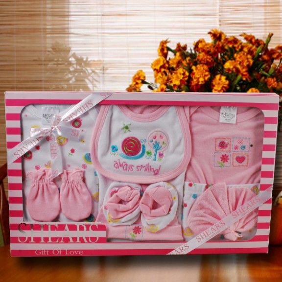 10 Pcs Baby Girl Gift Hamper