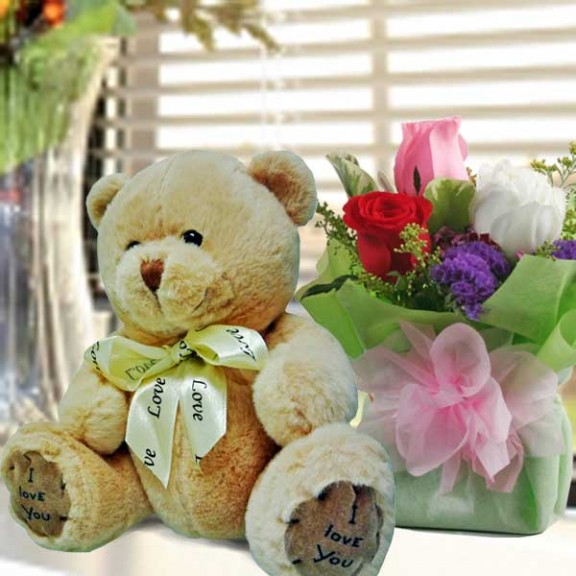 3 Roses Bouquet & 5.5″ Bear